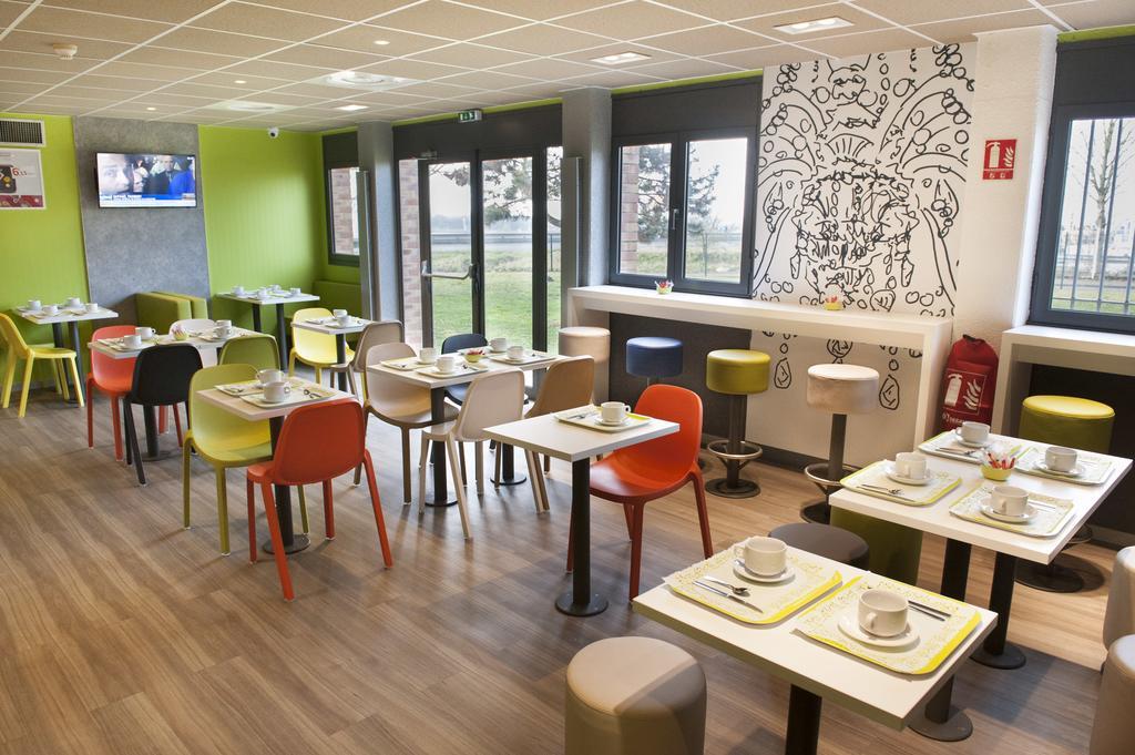 Ibis Budget Goussainville Charles De Gaulle Exterior photo