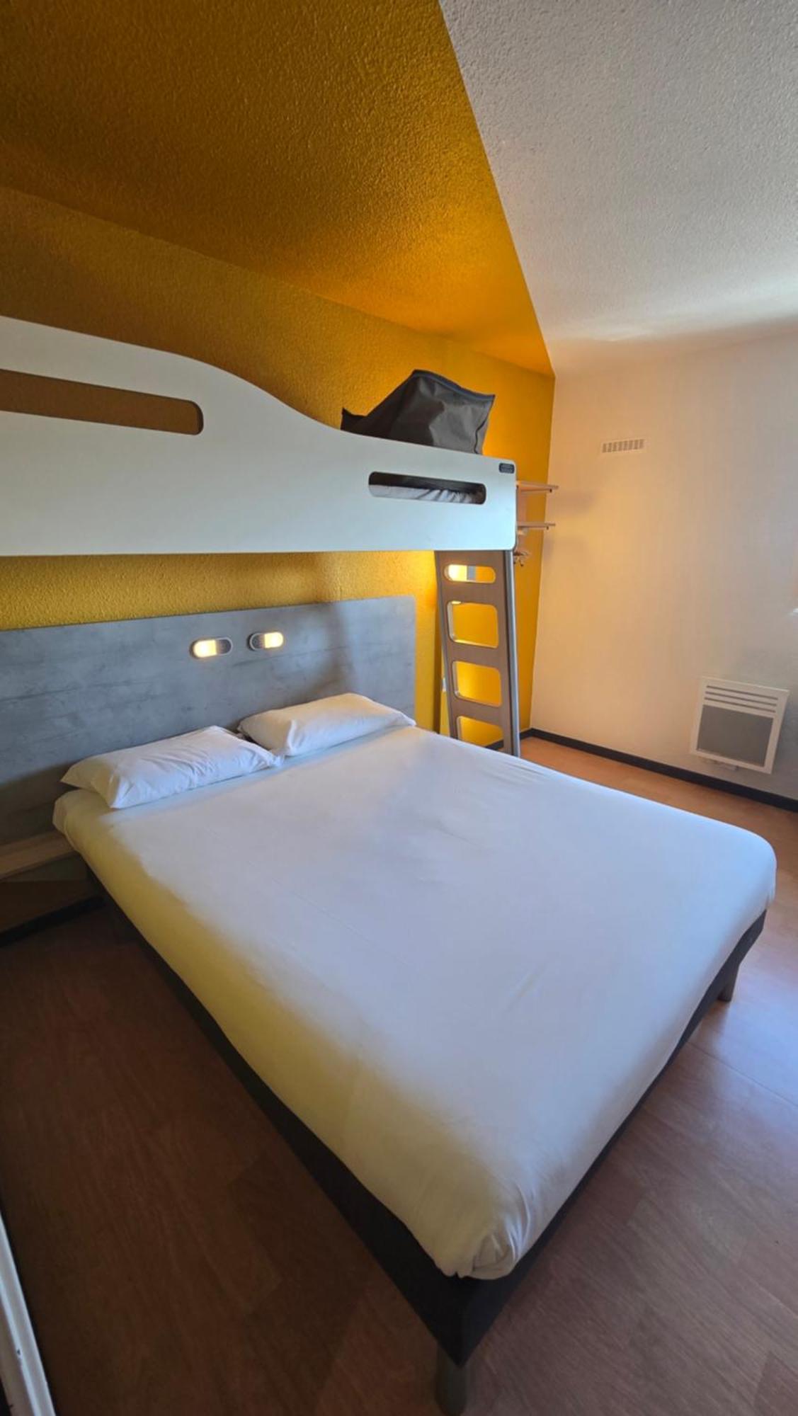 Ibis Budget Goussainville Charles De Gaulle Exterior photo